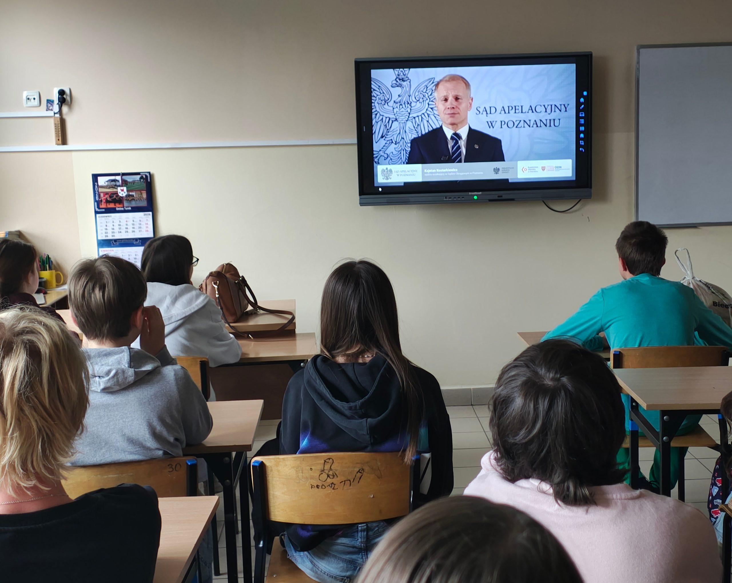 E-lekcja z Sędzią  pt. „Przemoc rówieśnicza w szkole i poza szkołą – aspekty prawne”