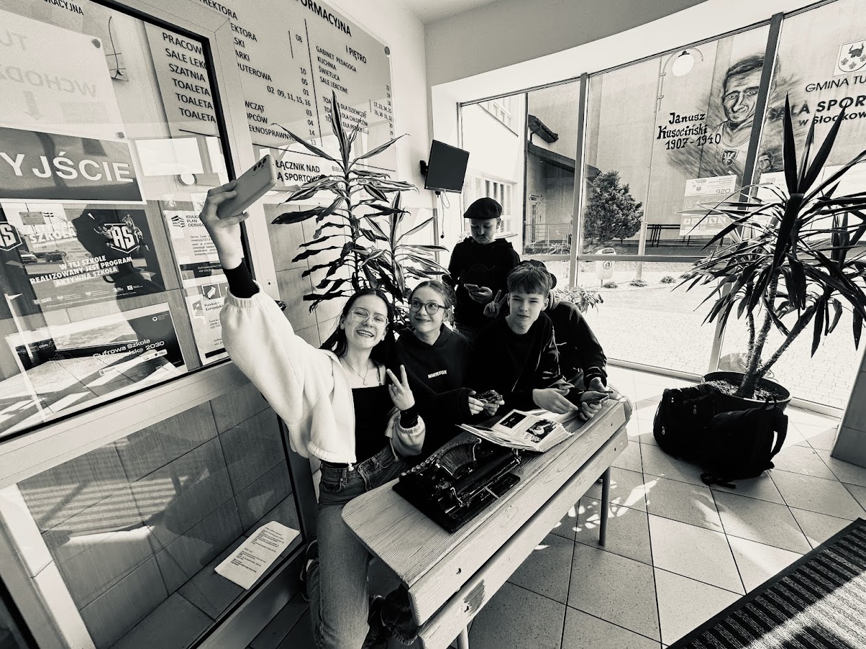 Młodzież kontra dorośli